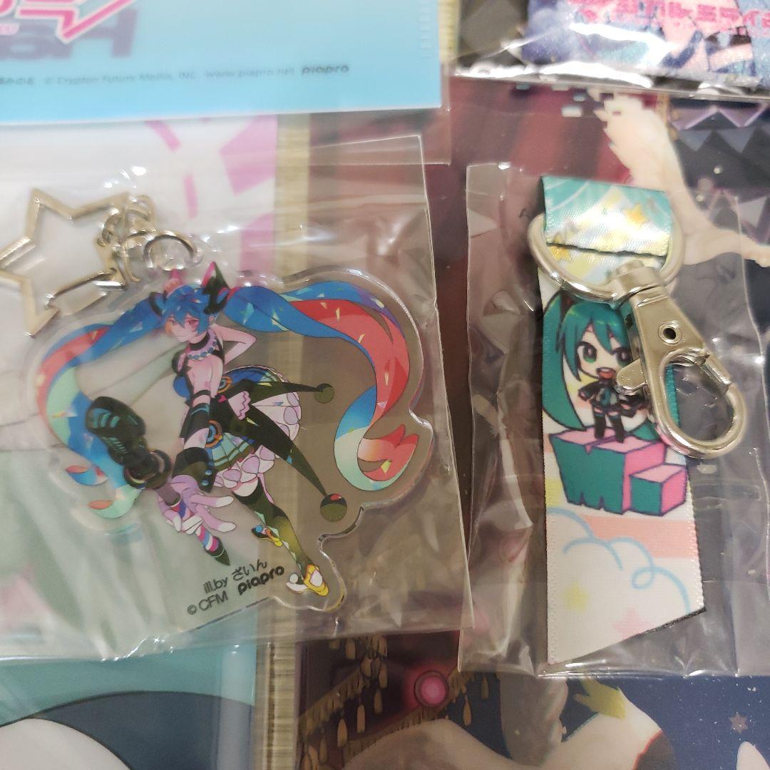 マジカルミライ　おまもり　クリアファイル　アクリルキーホルダー　御守り　初音ミク