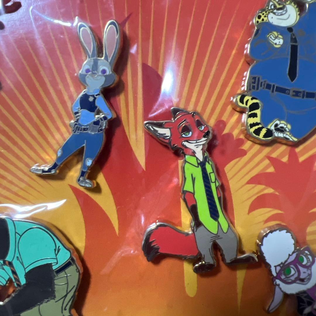 ディズニー　ズートピア　ピンバッジセット