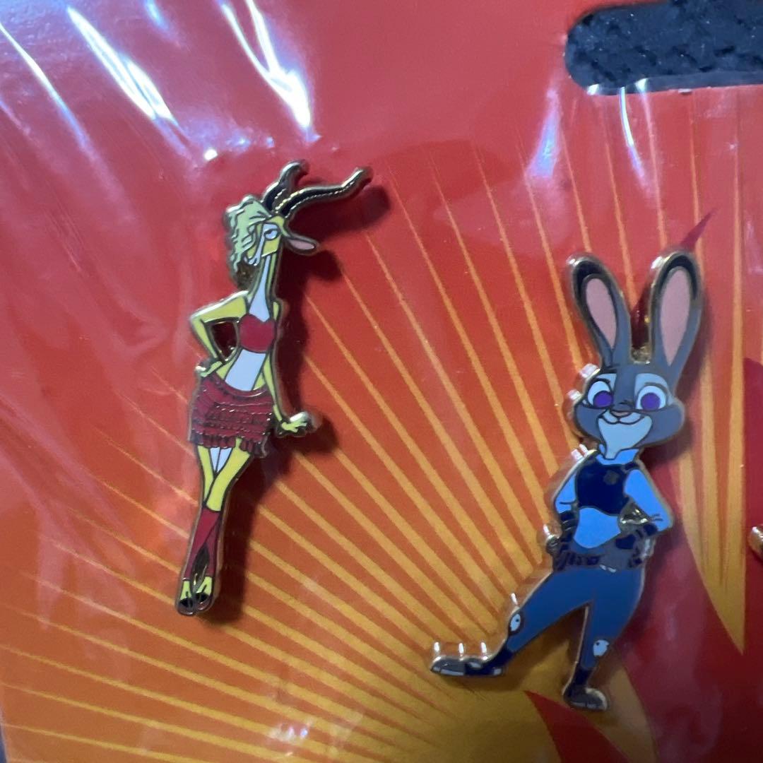 ディズニー　ズートピア　ピンバッジセット