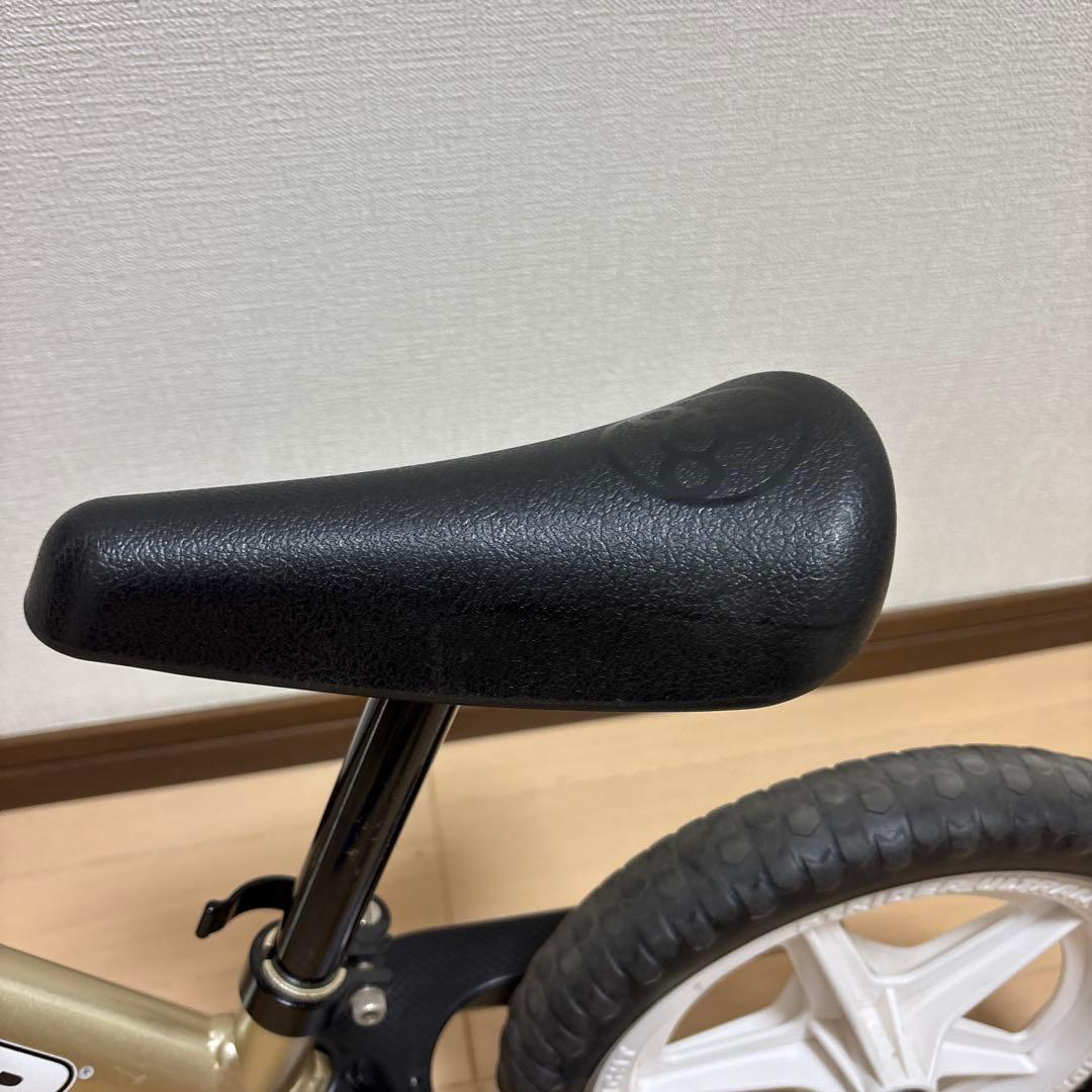 STRIDER 12 PRO バランスバイク ゴールド