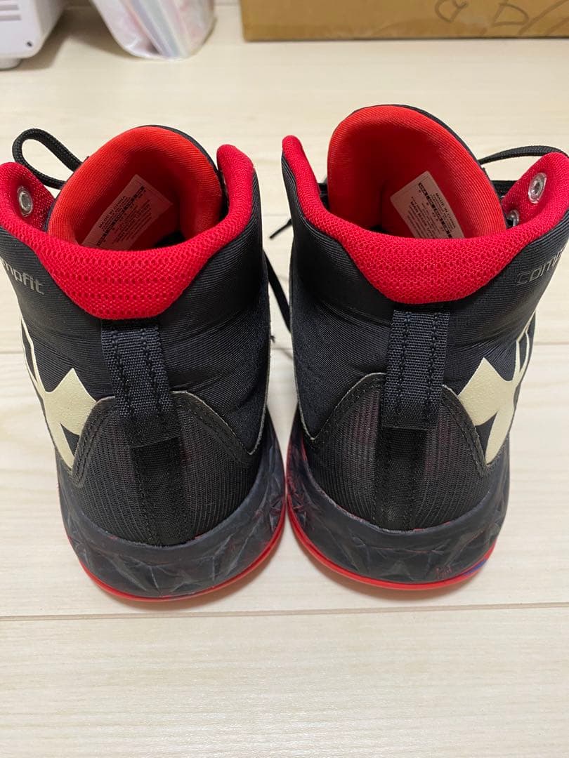 Under Armour バスケットシューズ Micro G Fireshot