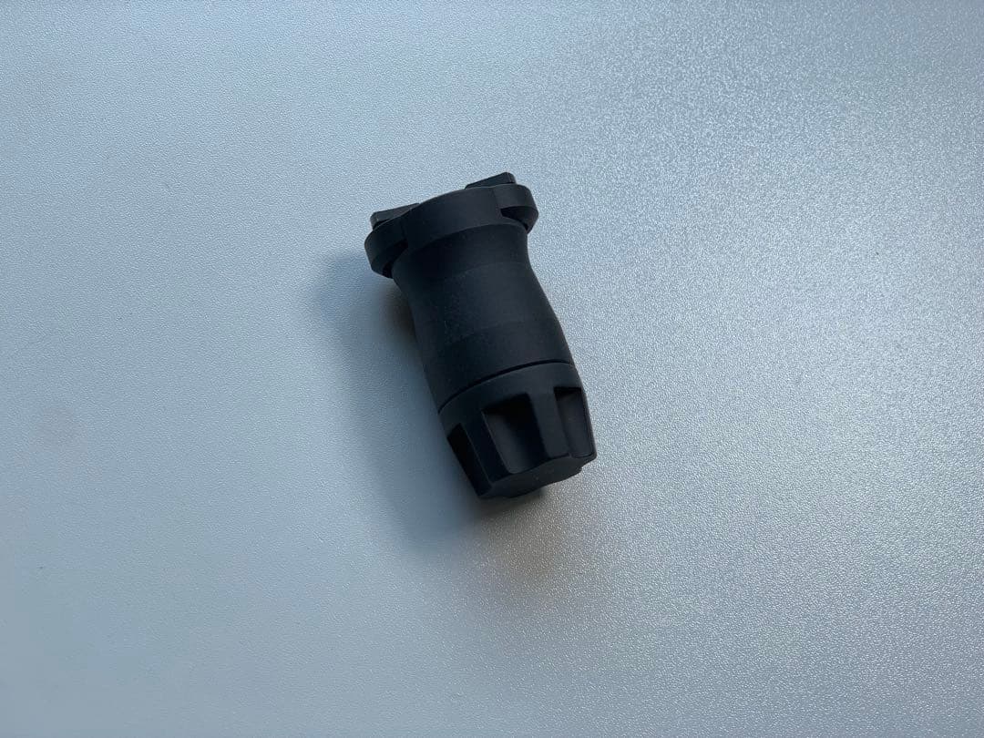 実物 Samson M-LOK Vertical Grips フォアグリップ