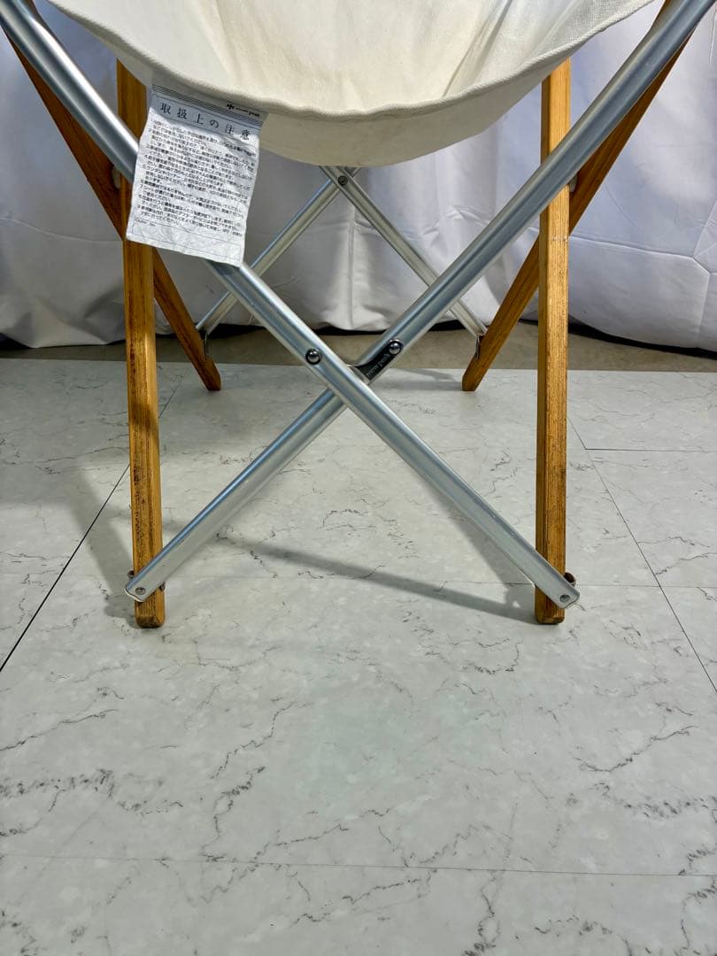 ⑤M29【現状品】 peak アウトドアチェア ホワイト　Takeチェア