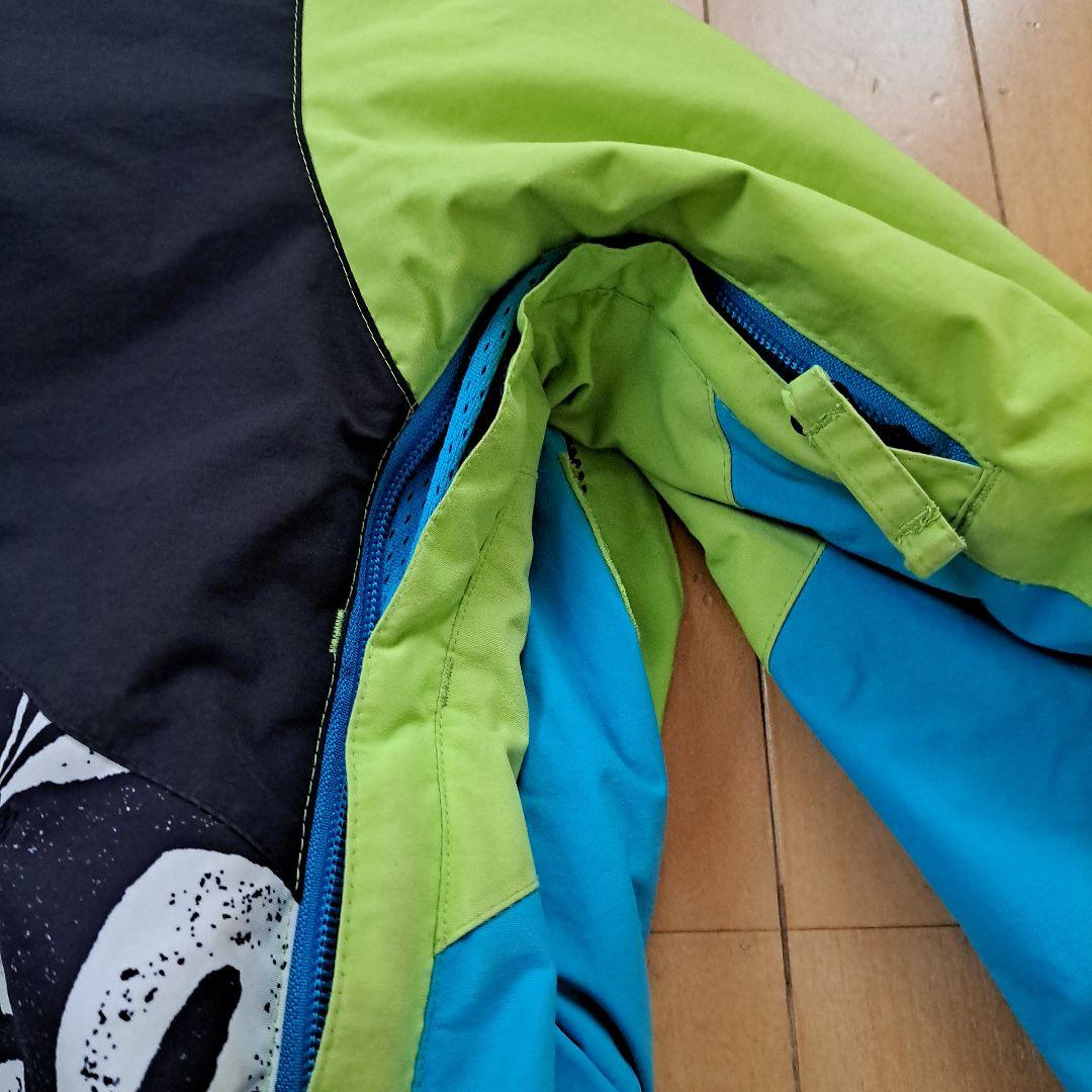 Volcom 子ども用スノーボードジャケット