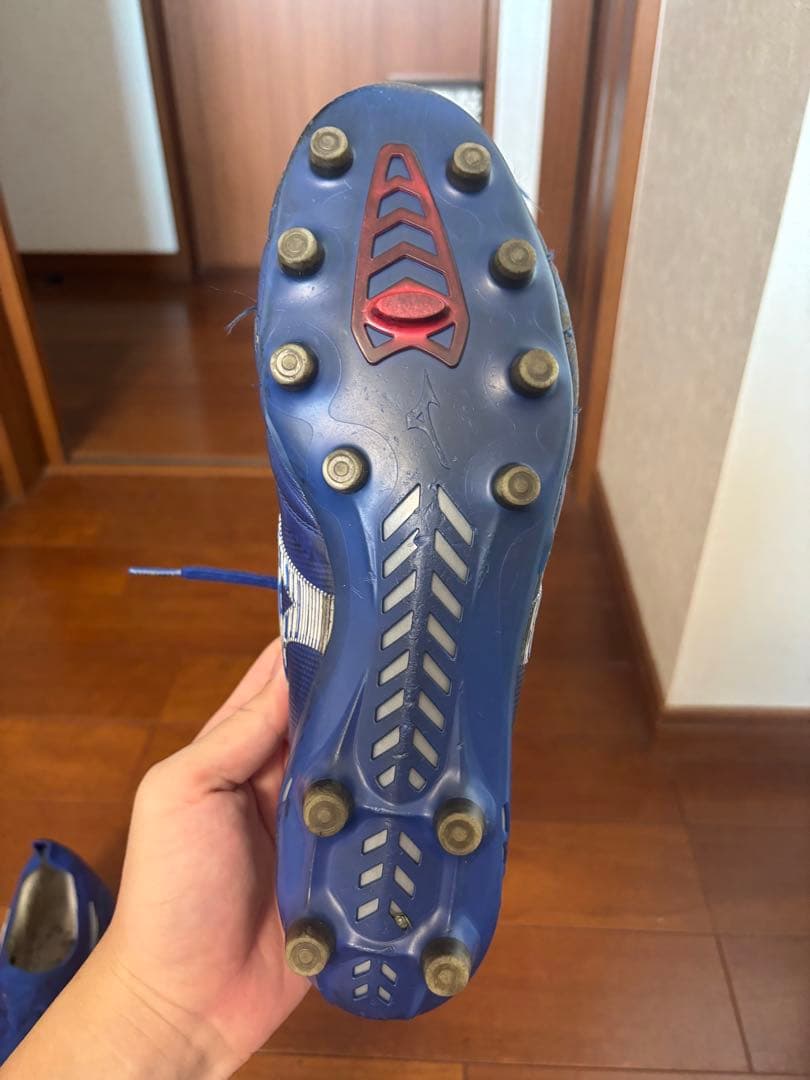 Mizuno Morelia Neo III β 28.5