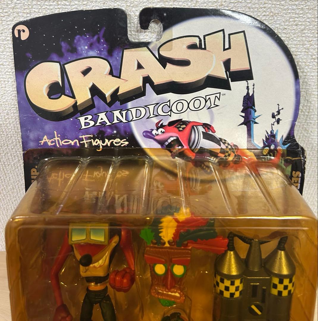 クラッシュ・バンディクー フィギア。