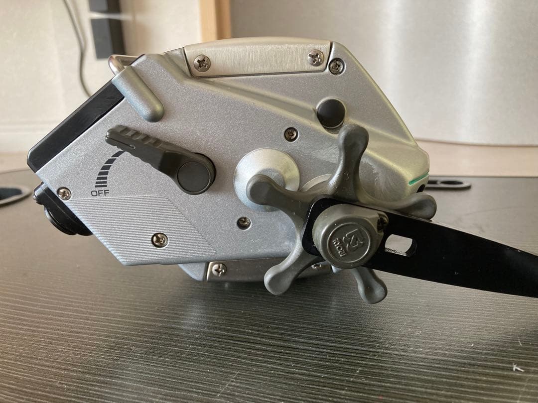 極美品　Ryobi AD電動101PowerⅡ 電動リール