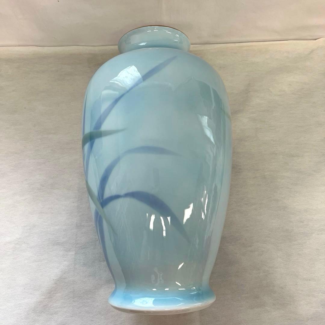 有田焼 深川製磁　宮内庁御用達　色絵歳磁　蘭　花瓶　花器　共箱