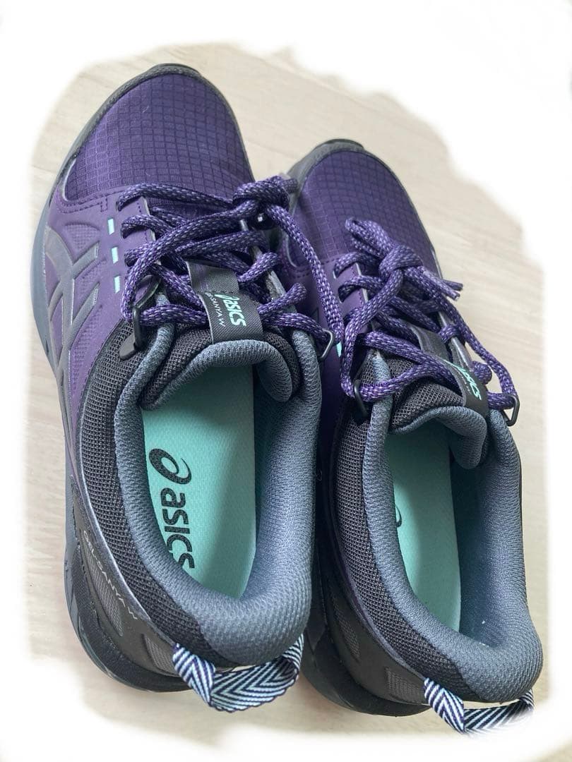 【新品】ASICSパープルランニングシューズ