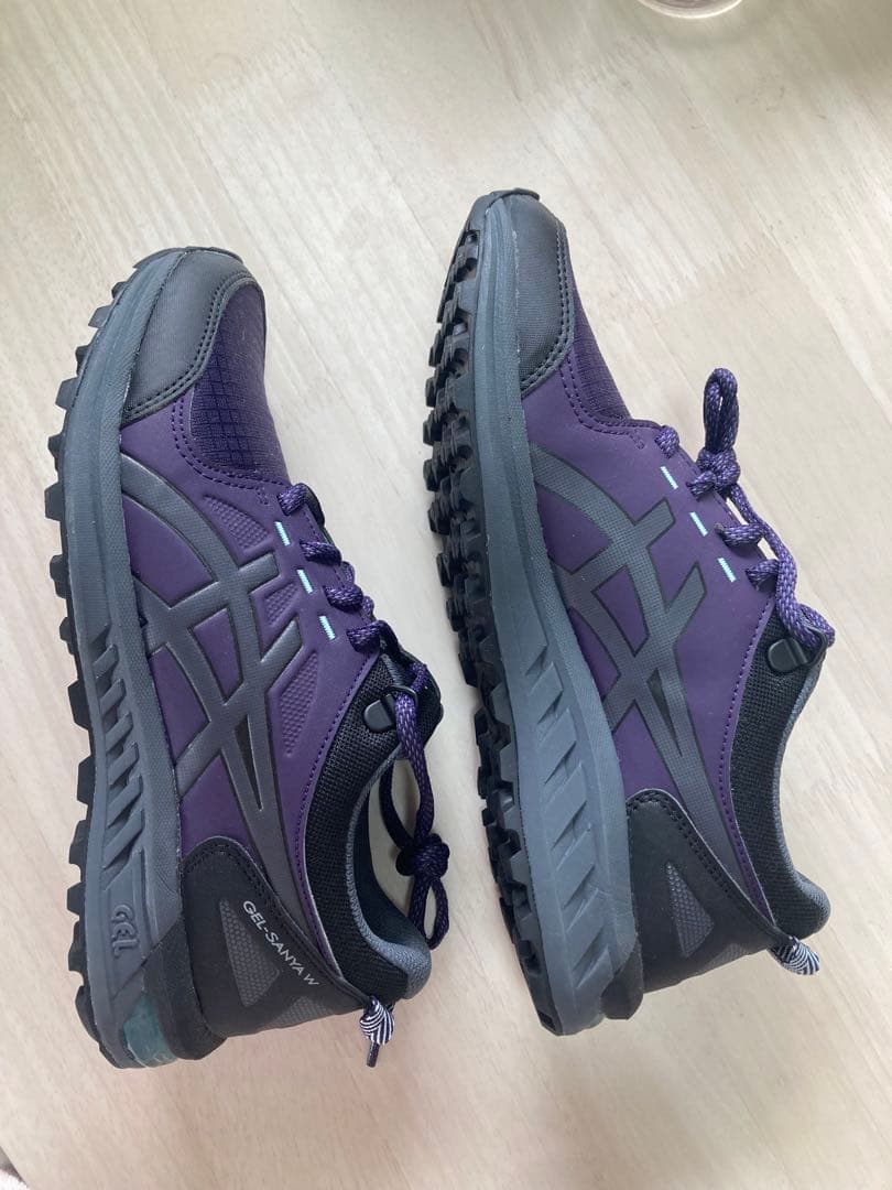 【新品】ASICSパープルランニングシューズ