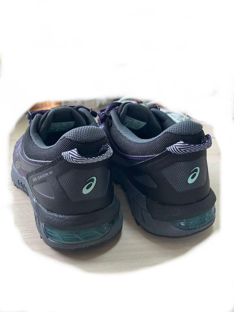 【新品】ASICSパープルランニングシューズ