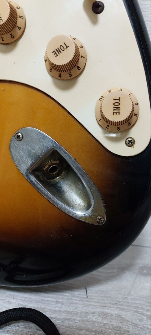 Fender ストラトキャスター サンバースト