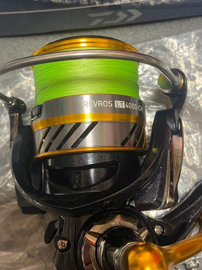 ダイワ　REVROS LT 4000-CH