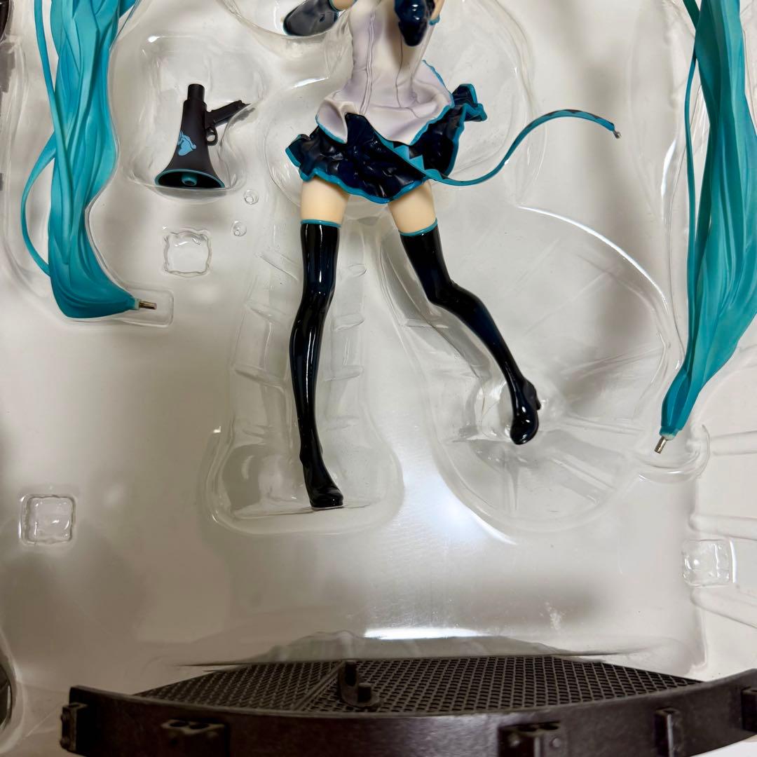 初音ミク 恋は戦争Ver. フィギュア　開封品