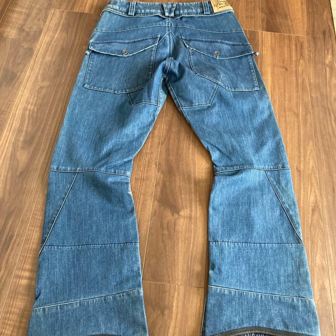 新品 未使用品 VOLCOM VBJ スノーボード ウェア