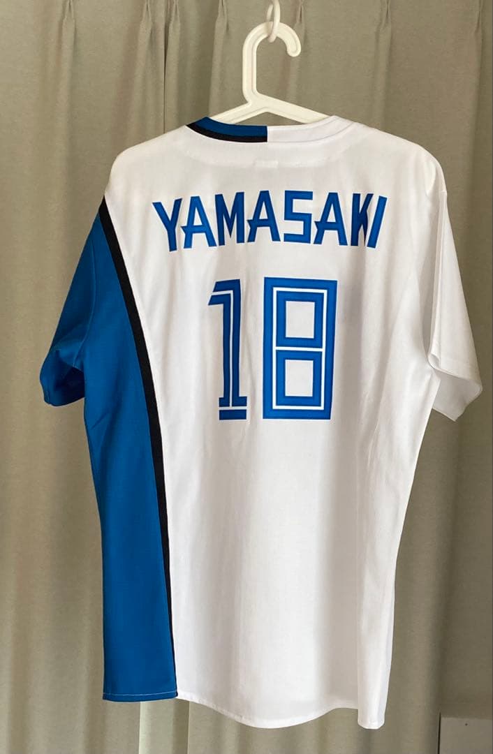北海道日本ハムファイターズ 山﨑福也 ユニフォーム M 18 タオル付