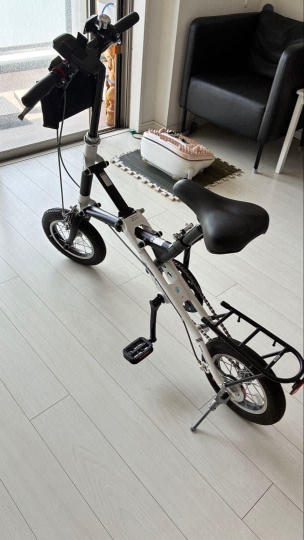 送料込みに変更MOBILLY ONE FDB120-X 折りたたみ自転車白