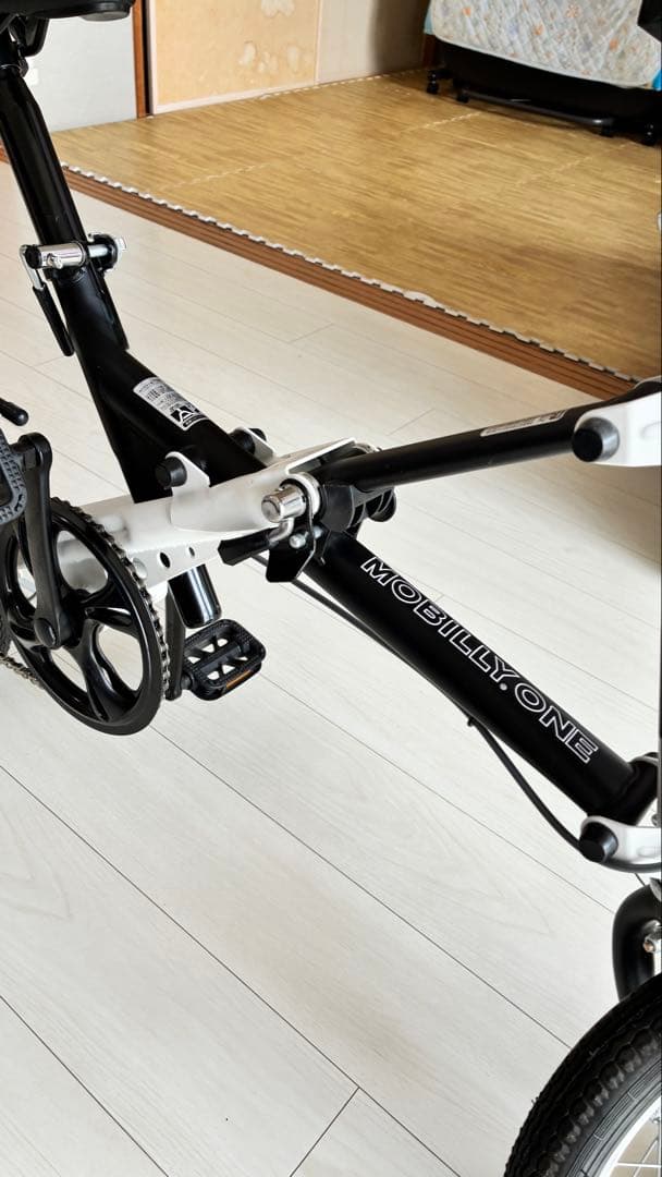 送料込みに変更MOBILLY ONE FDB120-X 折りたたみ自転車白