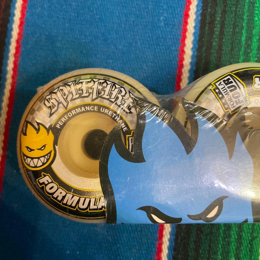 Spitfire Formula Four99 Dコニカルウィール 56mm