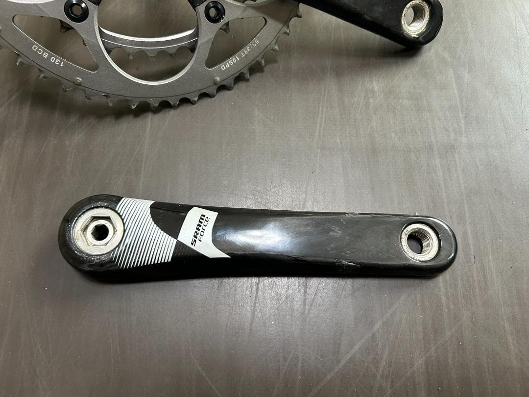 スラムフォースカーボン製クランクセット 170mm