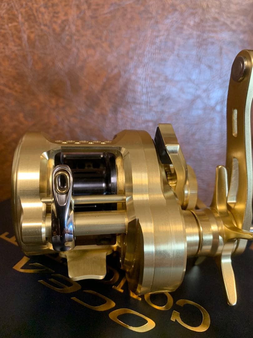 SHIMANO OCEA CONQUEST 201HG ゴールド