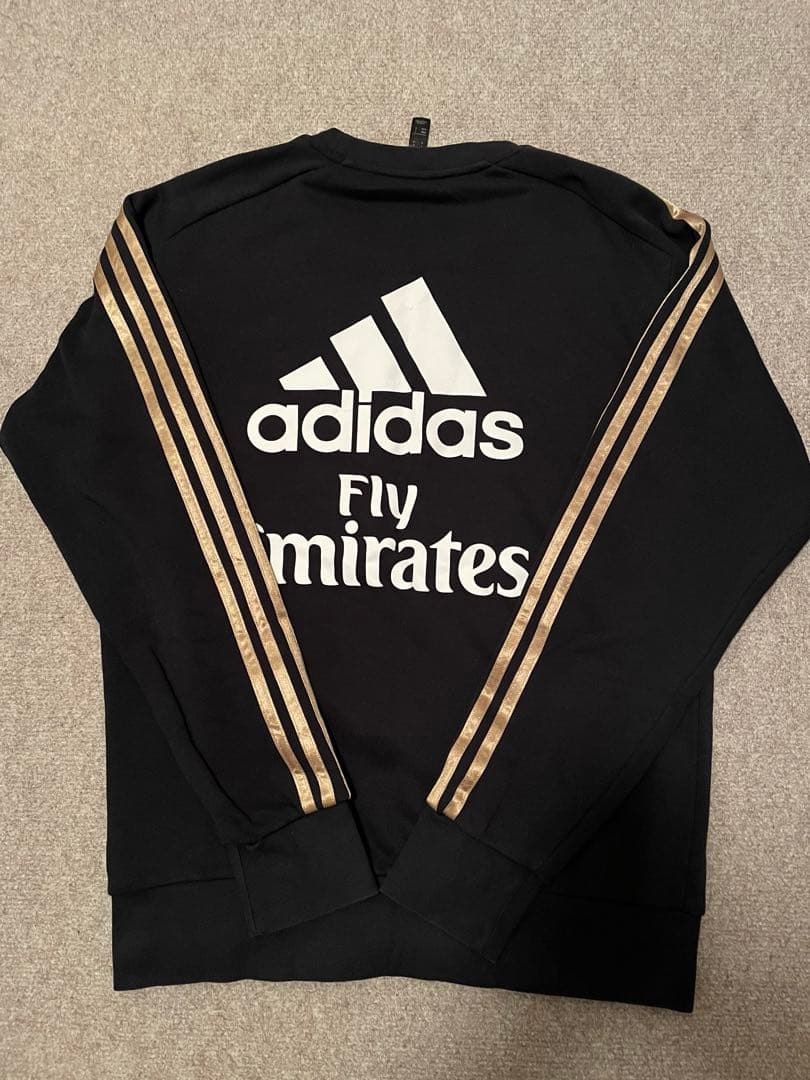 adidas レアル・マドリード スウェットトップ