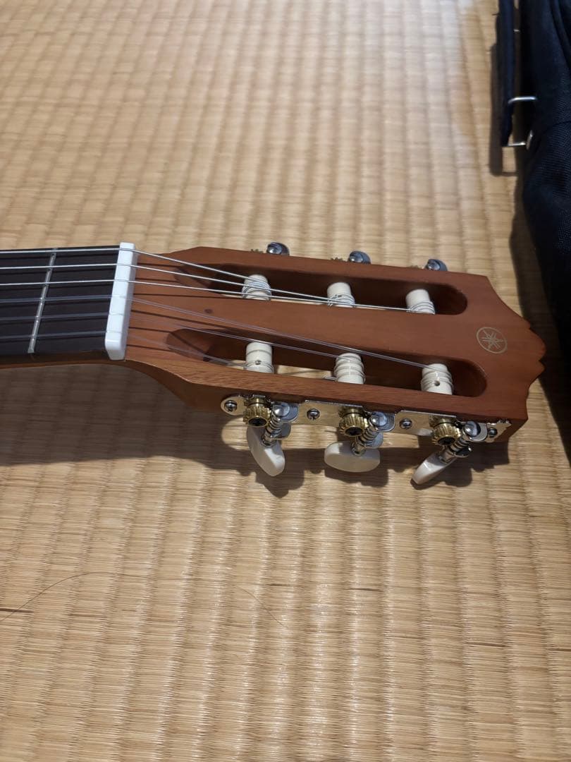 ギタレレ　ケース付き