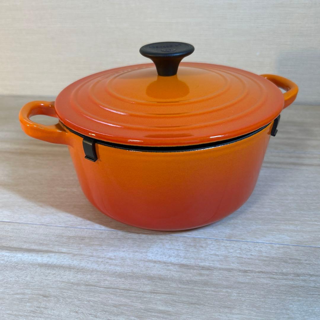 ルクルーゼ　ココットロンド　18cm オレンジ　両手鍋　鍋