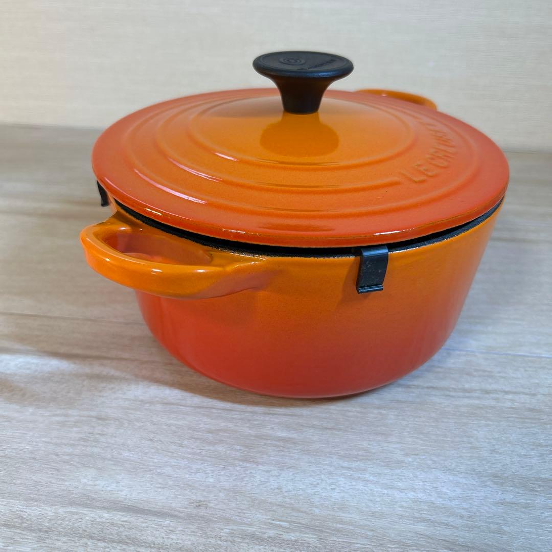 ルクルーゼ　ココットロンド　18cm オレンジ　両手鍋　鍋