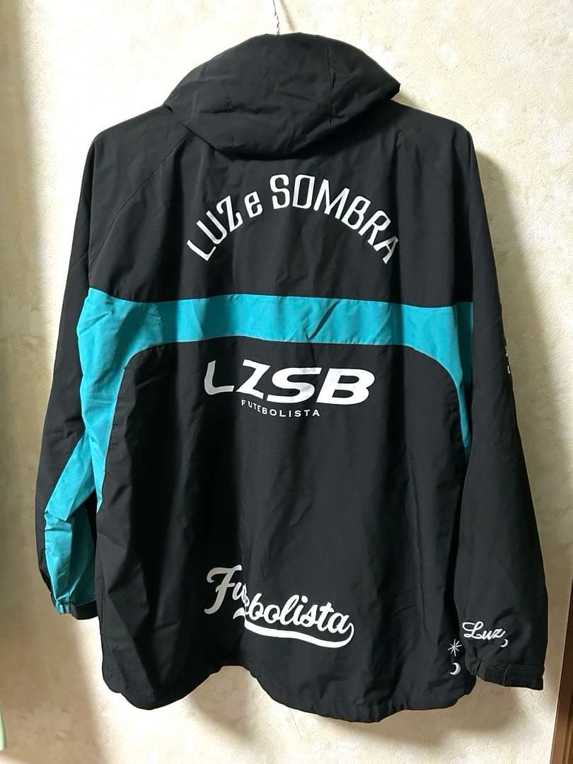 LUZ e SOMBRA ルースイソンブラ ウインドブレーカー　Ｌサイズ