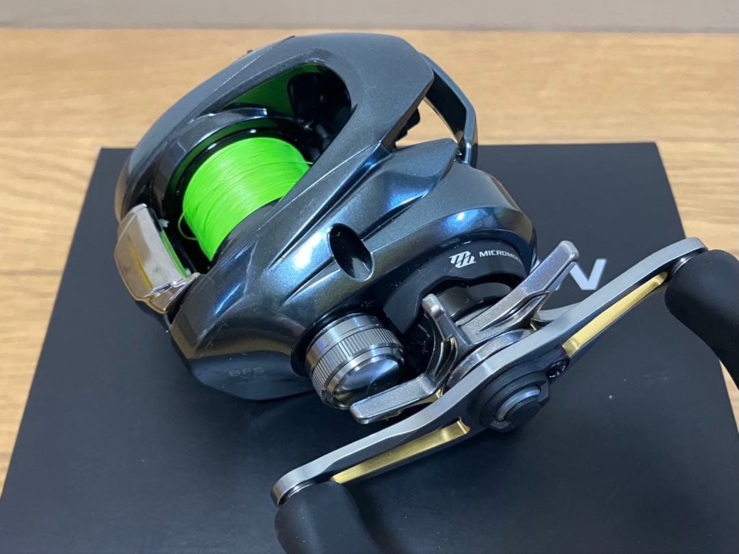 中古 美品 シマノ22 アルデバランBFS XG 右巻き