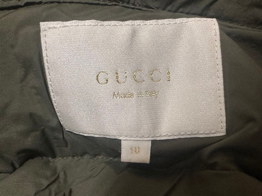 【ほぼ未使用GUCCI】オリーブグリーン ノースリーブダウンベスト