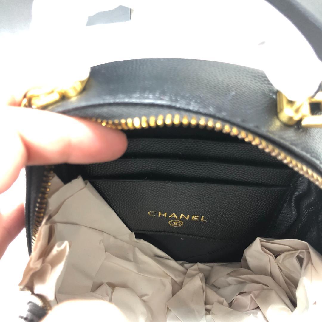 新品・限定 ✅ブラック ショルダーバッグ キルティング