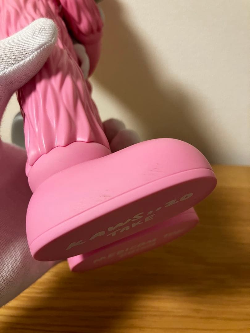 【メディコムトイ正規品】KAWS TAKE Pink