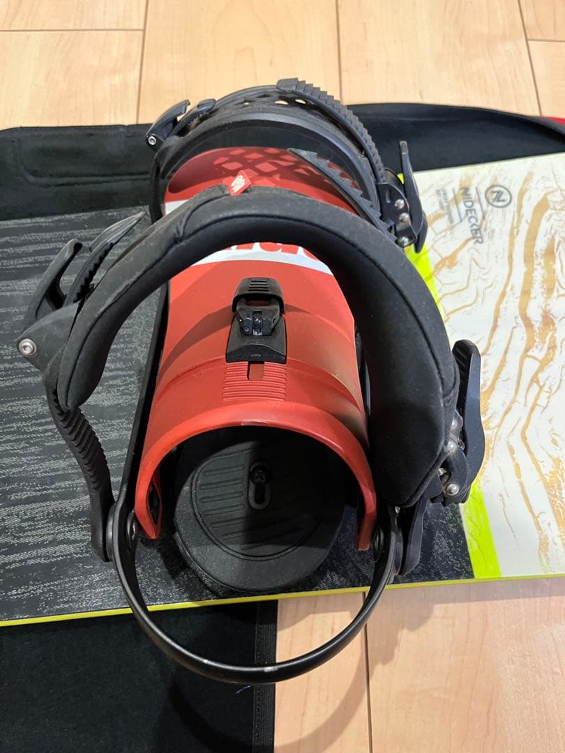 スノーボード　NIDECKER VERVE 154cm ビンディング、ブーツ付き