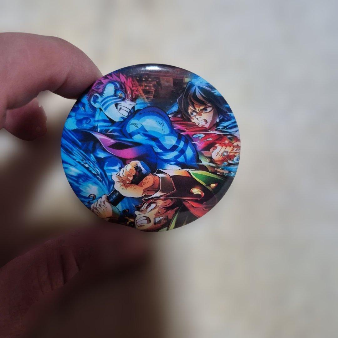 アニメキャラクター 缶バッジ 直径約5.5cm