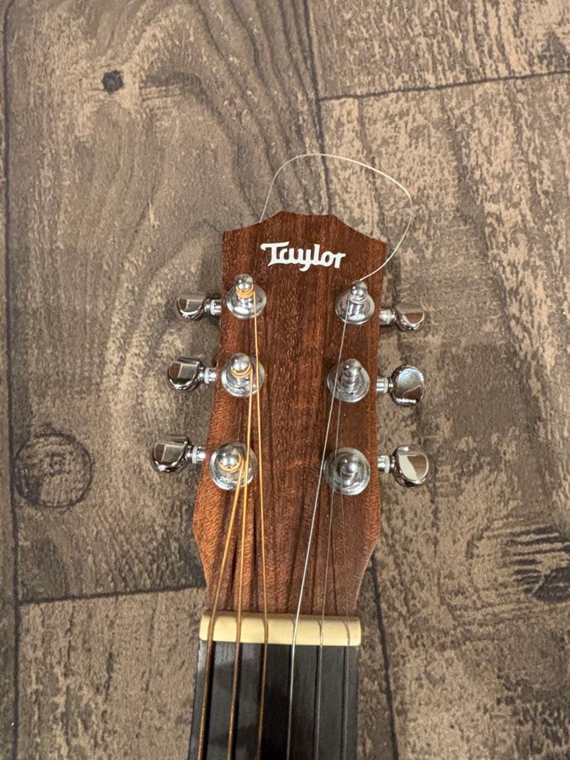 Baby BT2 アコースティックギター　Baby Mahogany (BT2)