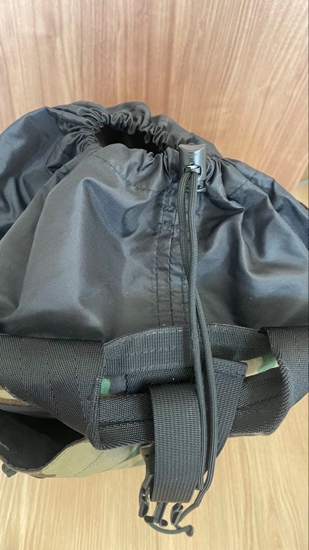 【美品】BRIEFING 迷彩 アウトドア バックパック