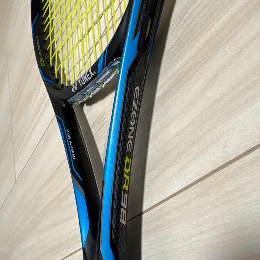 YONEX EZONE DR 98 ヨネックス　グリップサイズ2