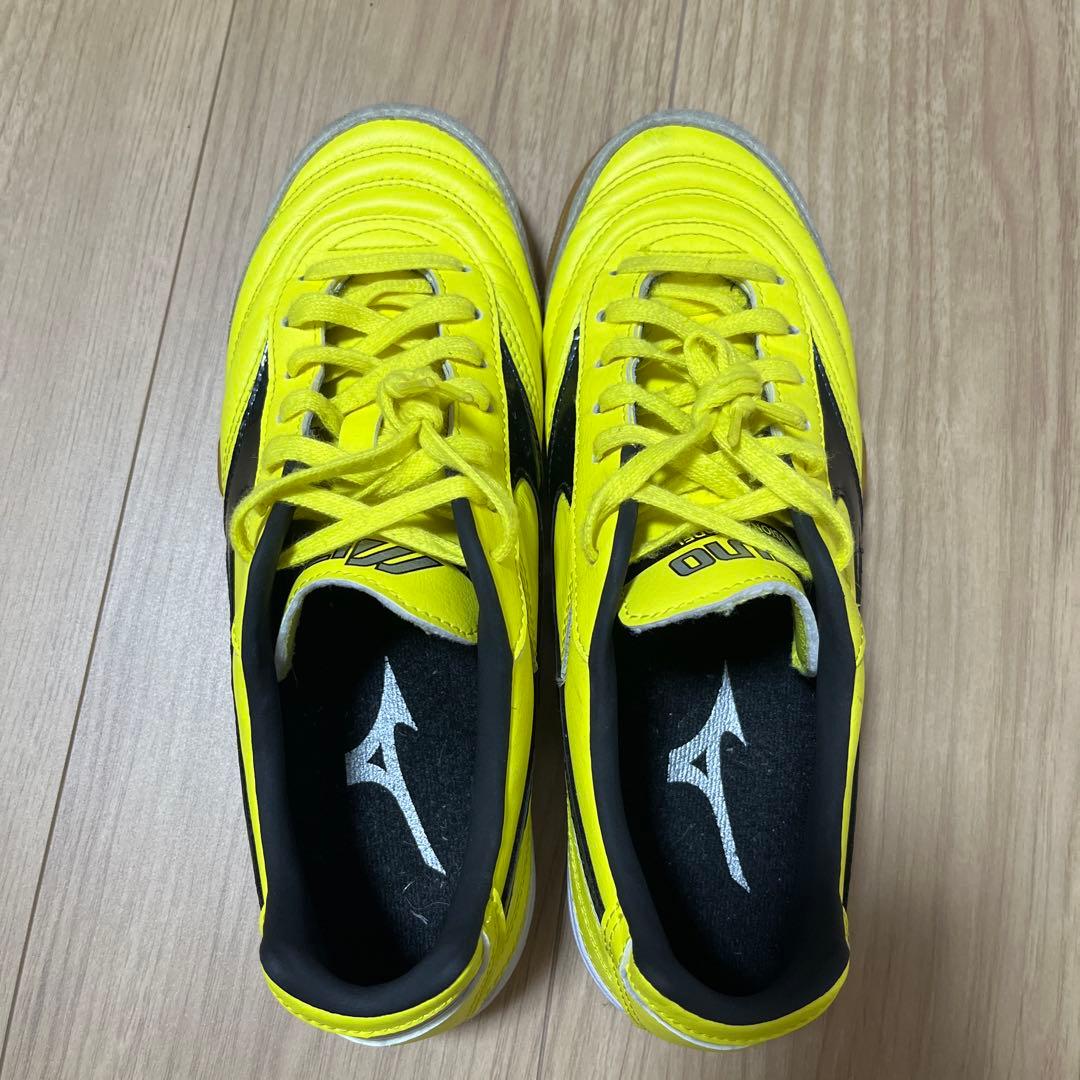 Mizuno モレリアサラ フットサル用 25.0cm