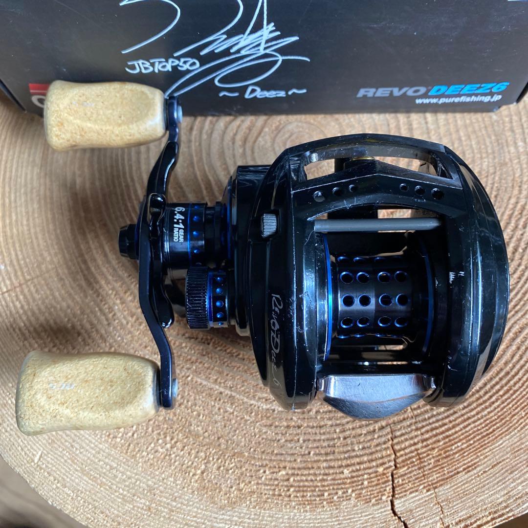 Abu Garcia Revo Deez 6-Lベイトリール