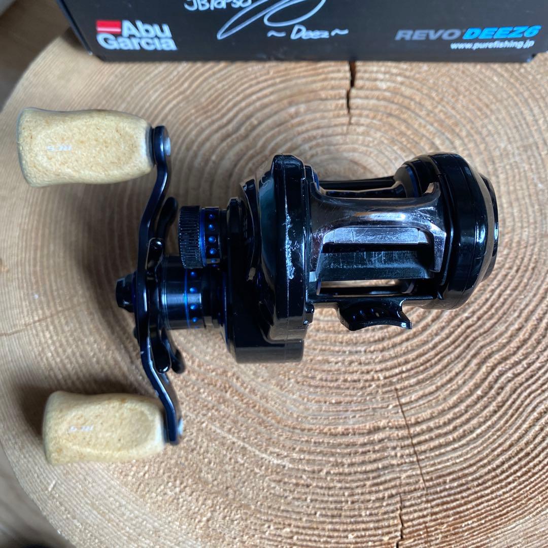 Abu Garcia Revo Deez 6-Lベイトリール