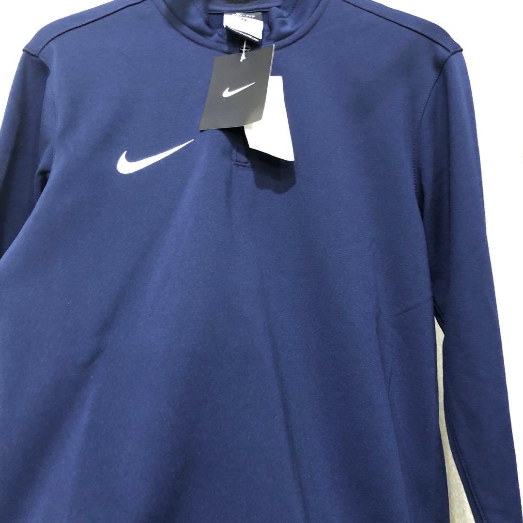 サッカーナイキジュニアトレーニングウェア新品１６０