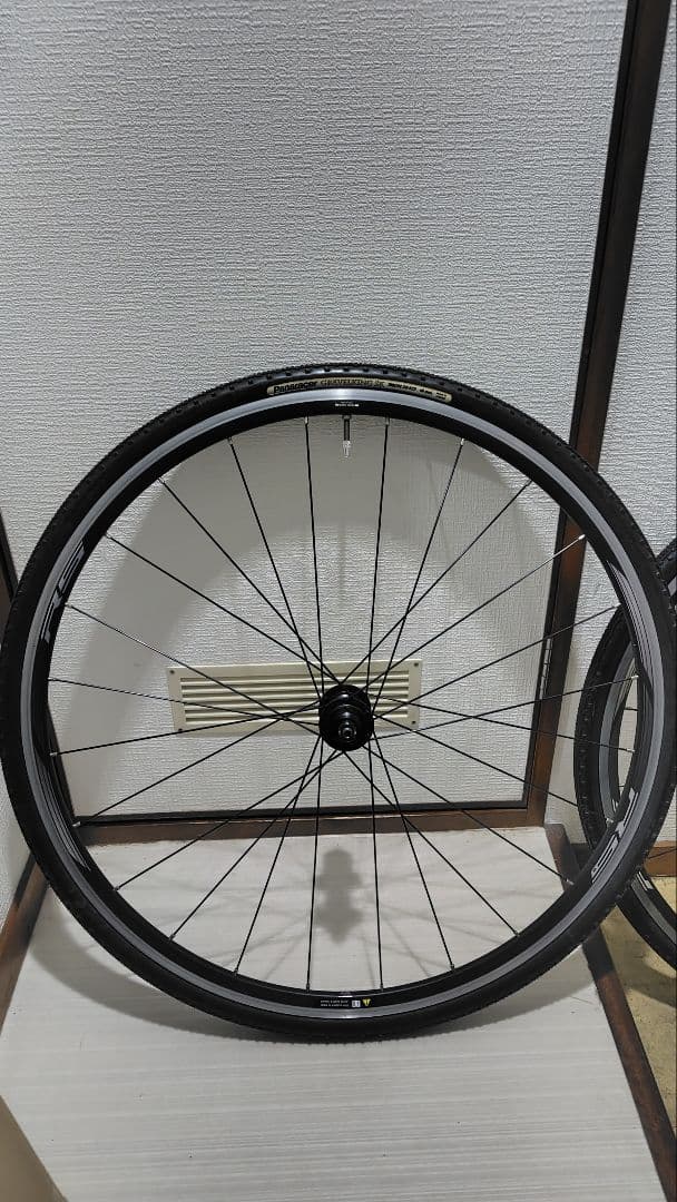 【美品】Shimano 700C WH-RS010 前後+タイヤ　クリンチャー