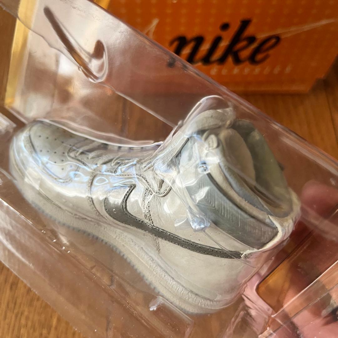 NIKE スニーカー　フィギュア　AIRMAX95 LDV waffle