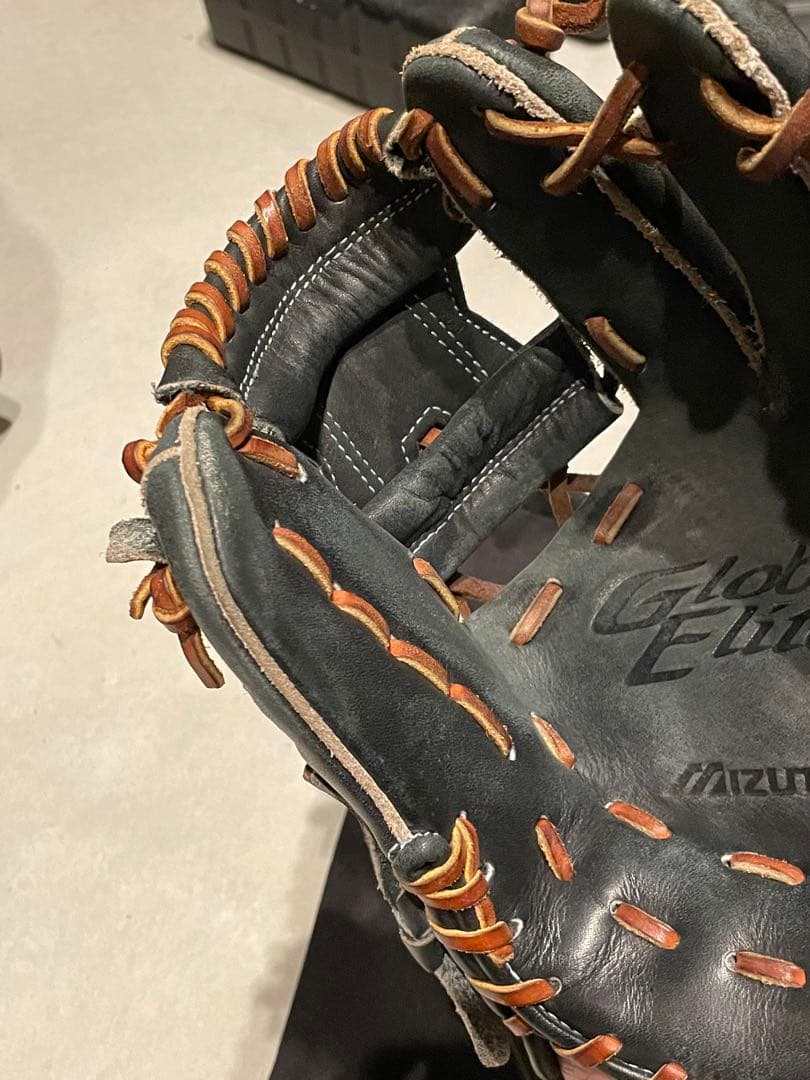 Mizuno Global Elite 軟式グローブ 黒