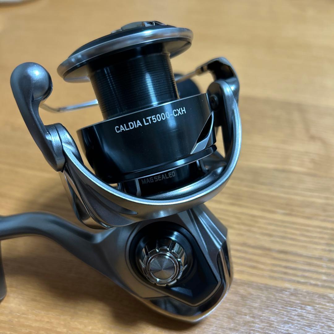 Bb vv 25カルディア LT5000-CXH スピニングリール
