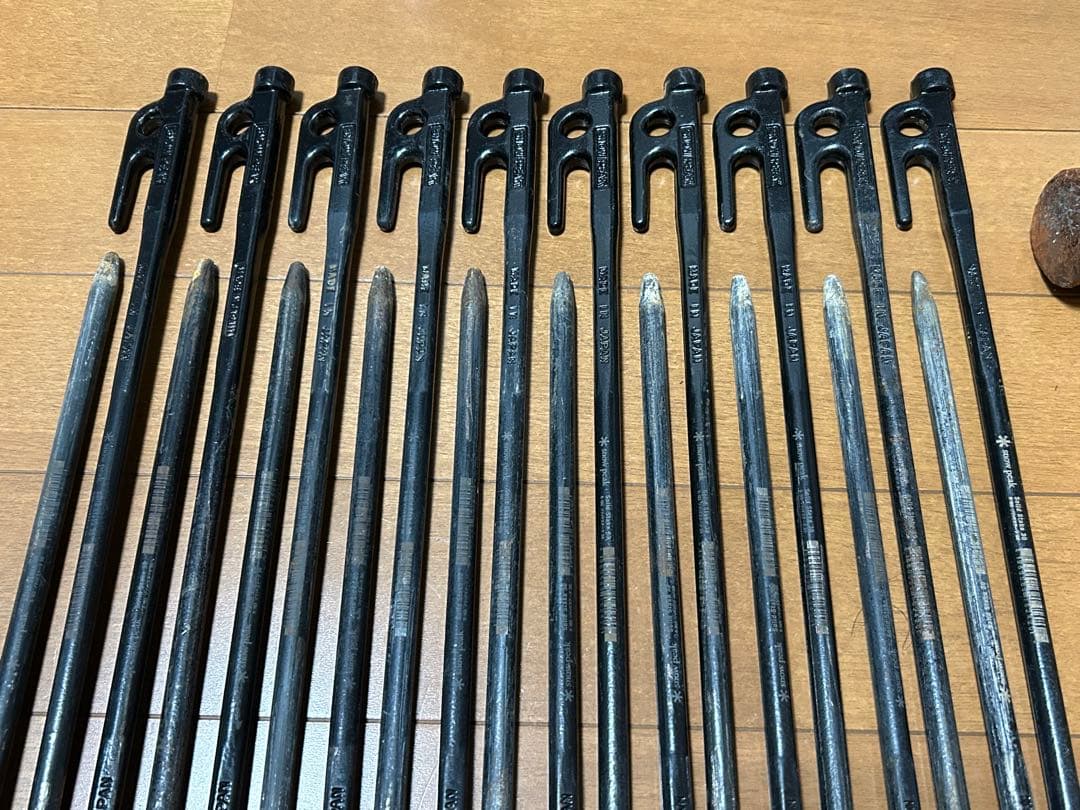 スノーピーク ソリッドステーク30×20本+ペグハンマーセット