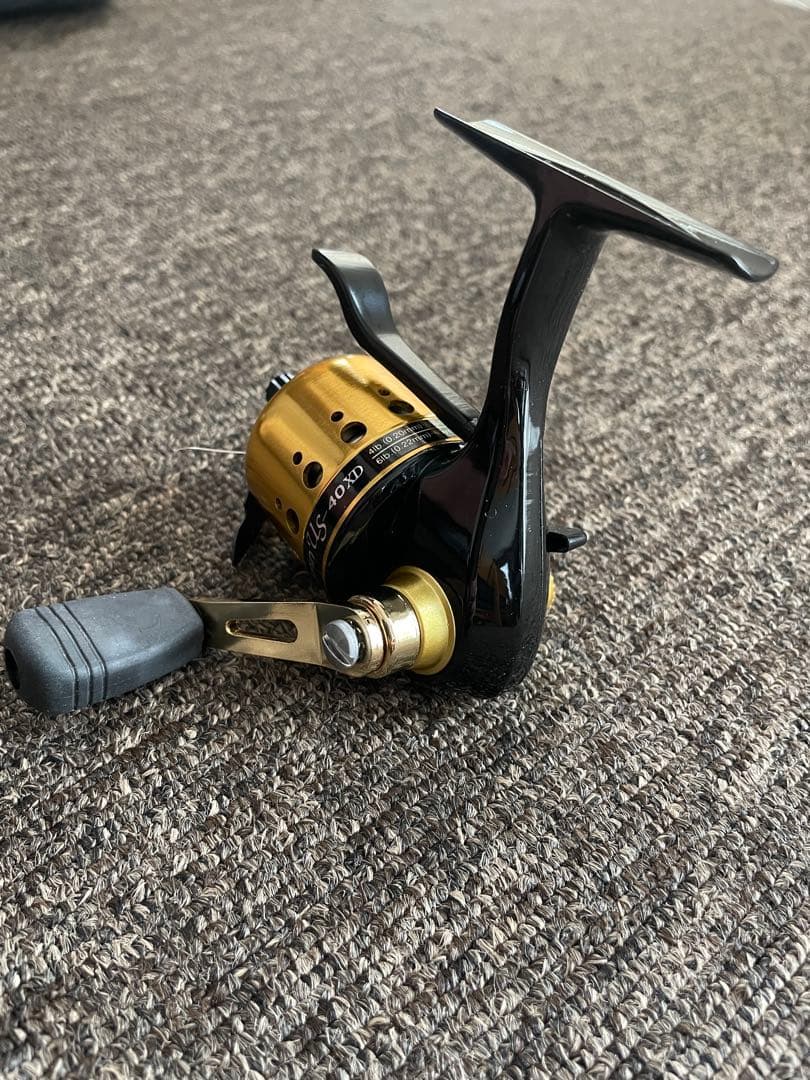 Daiwa UNDERSPIN 40XD リール