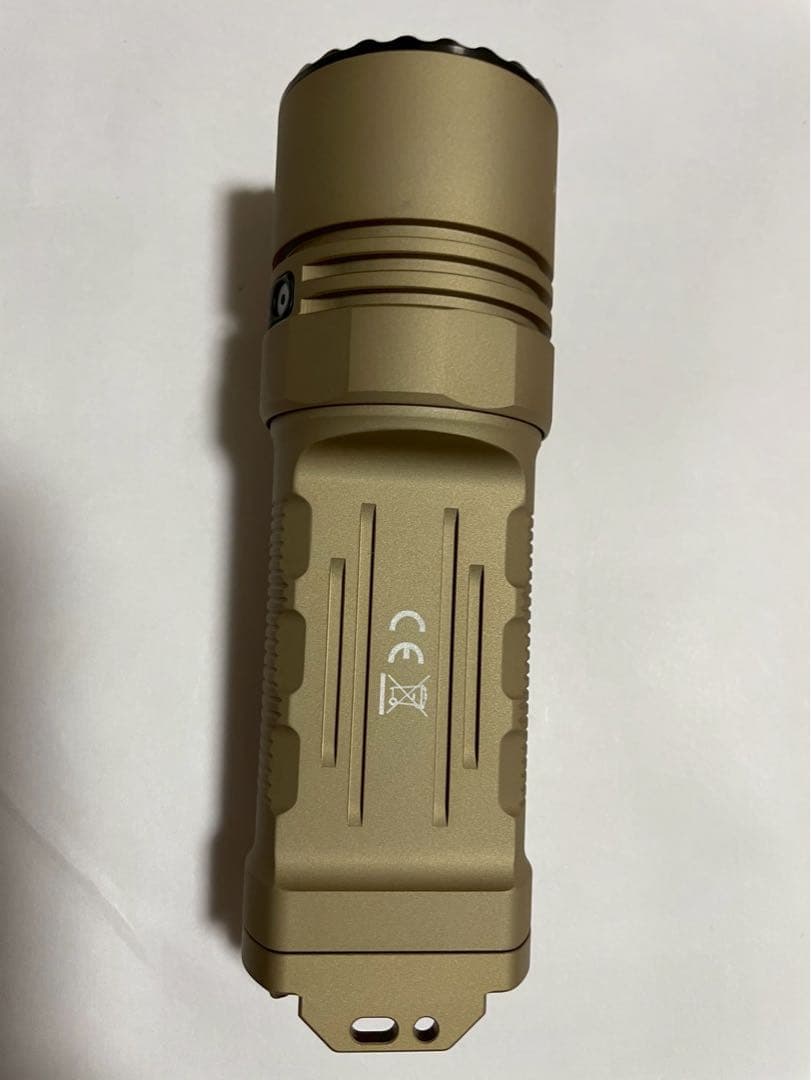 ACEBEAM X20-R 懐中電灯 超強力ライト 8000 ルーメン